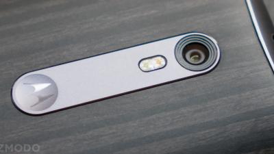 The Moto X’s Camera Is Truly Stunning, But Still Afraid Of The Dark