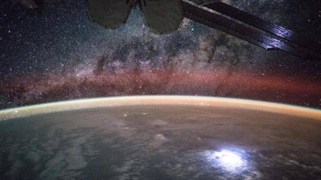 This Is Just Too Much: Lightning Illuminates The ISS With The Milky Way As A Backdrop