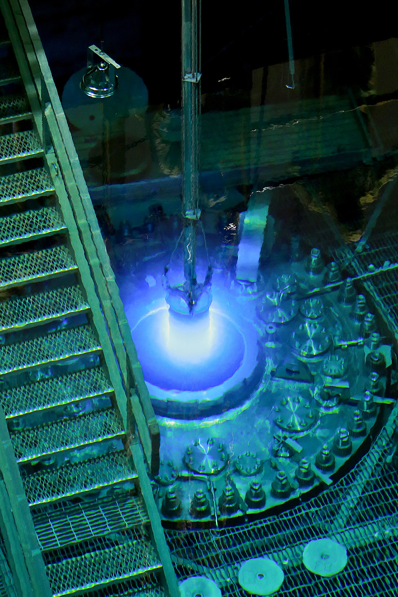 Isotope Reactor Basically Looks Like A Sci-Fi Weapon In These Photos