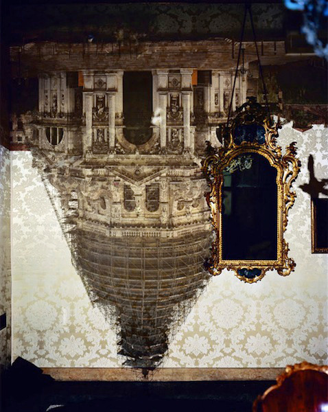 This Artist Creates Eye-Popping ‘Roomscapes’ With A Camera Obscura