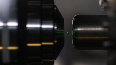 Scientists Can Levitate Nanodiamonds In A Vacuum Using Laser Light