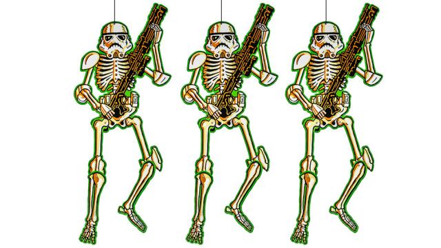 Hanging Stormtrooper Skeletons Are The Perfect Halloween Decor