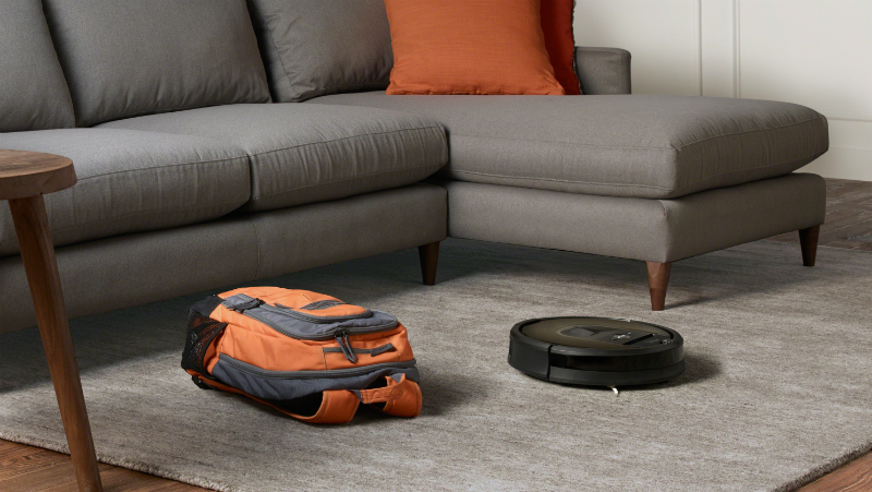 This Roomba Maps Your House So It Won’t Keep Ramming Into Your Couch