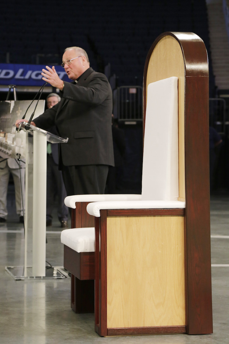 New York Should Be Ashamed Of The Heinous Chair It Built For The Pope