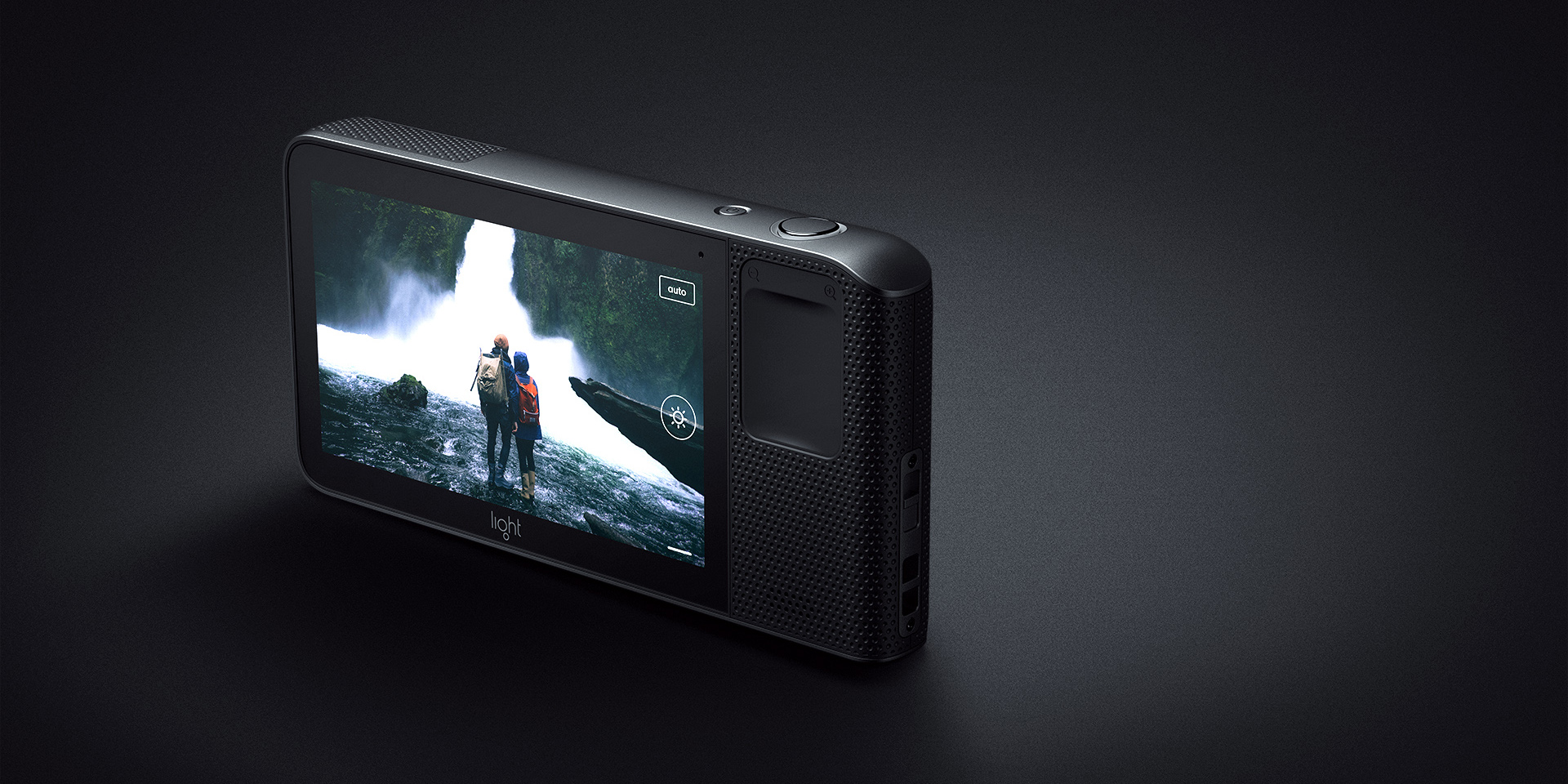 This Bug-Eyed Camera Is A Whole New Take On Capturing Pro Quality Pics 