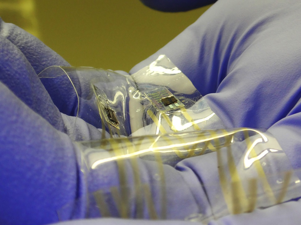 We’re One Step Closer To Creating Artificial Skin With A Sense Of Touch