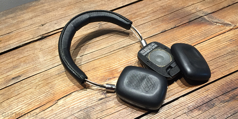 Bowers & Wilkins’ First Wireless Headphones Are Brilliant, Except For One Thing