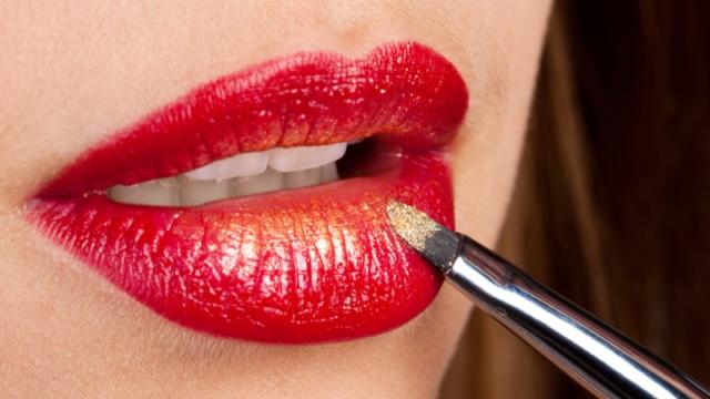 The Practical Chemist Who Gave Women ‘Kissable’ Lipstick