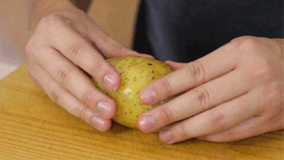How To Peel A Delicious Potato In Five Seconds