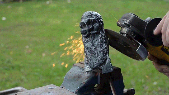 Watch A Welder Turn Metal Rods Into A Gunk Of Metal Into An Intricate Door Knocker