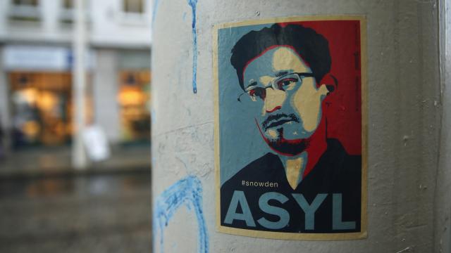 Europe’s Parliament Just Voted To Grant Asylum To Edward Snowden
