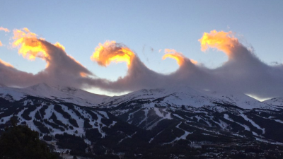 These Gorgeous Fiery Clouds Show Off The Wonders Of Fluid Dynamics
