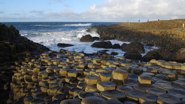 Why Is Ireland’s Giant’s Causeway Shaped Like That?