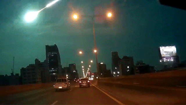 Spectacular Meteor Explosion Lights Up The Night Sky In A Perfect Alien Blue