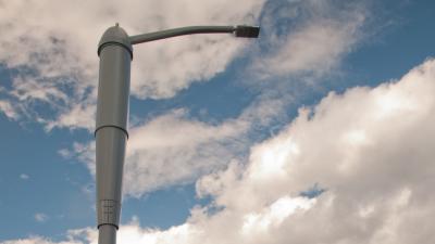 LA’s New Streetlamps Will Keep Mobile Phone Service Running After An Earthquake