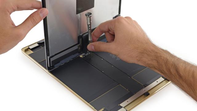 iPad Pro Teardown: Big Screen Doesn’t Mean Easy To Repair