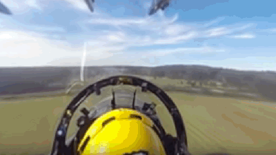 This 360-Degree View From A Blue Angel Cockpit Is Amazing And Terrifying