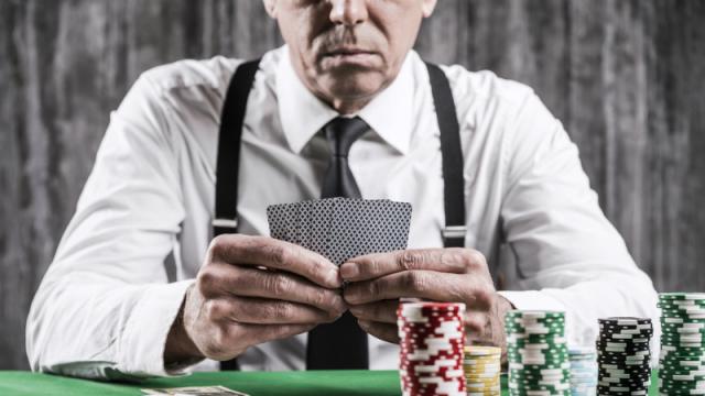 Your Poker Face Doesn’t Stand A Chance Against This BS-Busting Machine Algorithm 