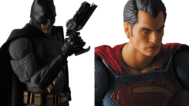 Check Out The Glorious Capes On These Batman V Superman Action Figures