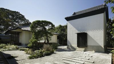 A 120-Year-Old Building Damaged In Japan’s 2011 Quake Is Reborn As This Beautiful Home