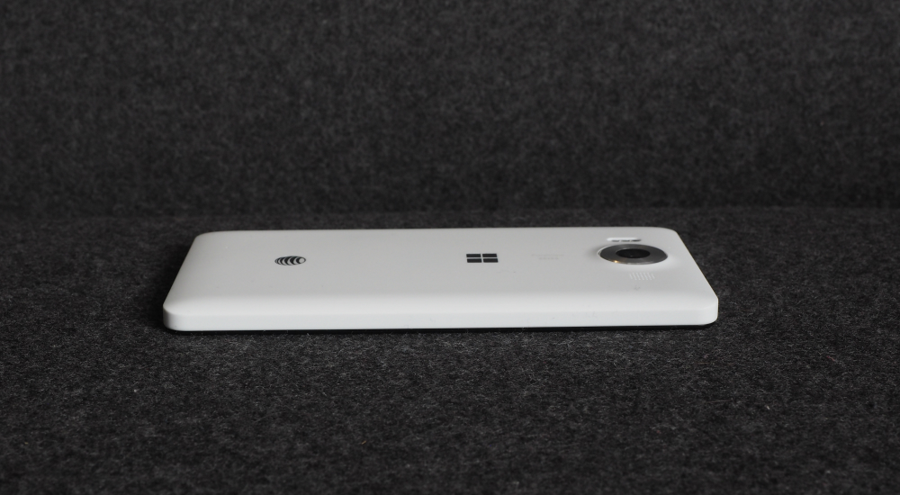Microsoft’s Lumia 950 Smartphone: The Gizmodo Review