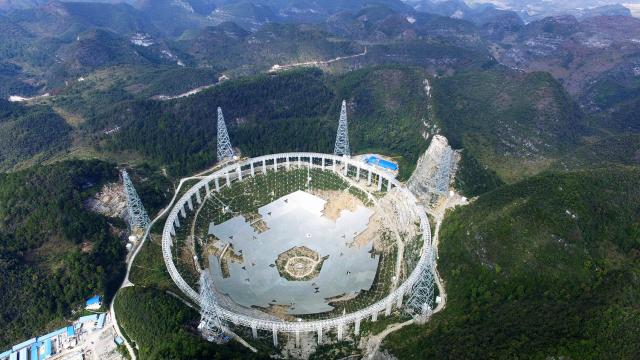 The World’s Largest Radio Telescope Dish Is Taking Shape Like A Giant Puzzle