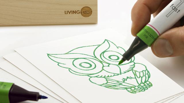 Ink Made From Living Algae Powers The World’s First Plant Pen