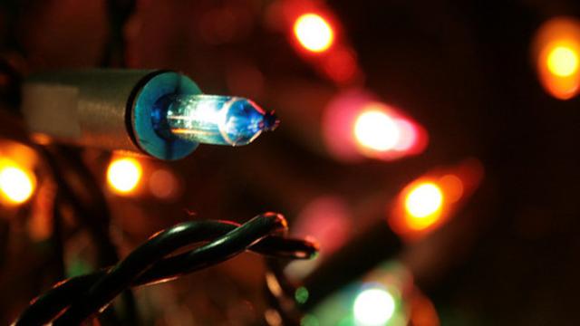 Can Christmas Lights Really Play Havoc With Your Wi-Fi?