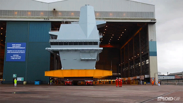 Cool Time Lapse Of An Aircraft Carrier Being Assembled Piece By Piece