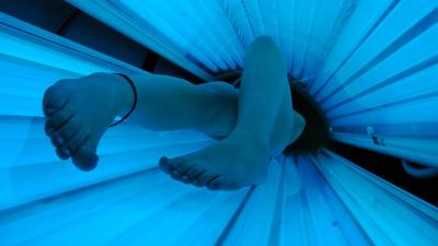Proposed FDA Guidelines Remind Us How Terrible Tanning Booths Are To Our Health
