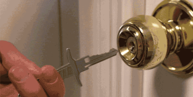 Slay Locked Doors With A Keychain Full Of Tiny Swords
