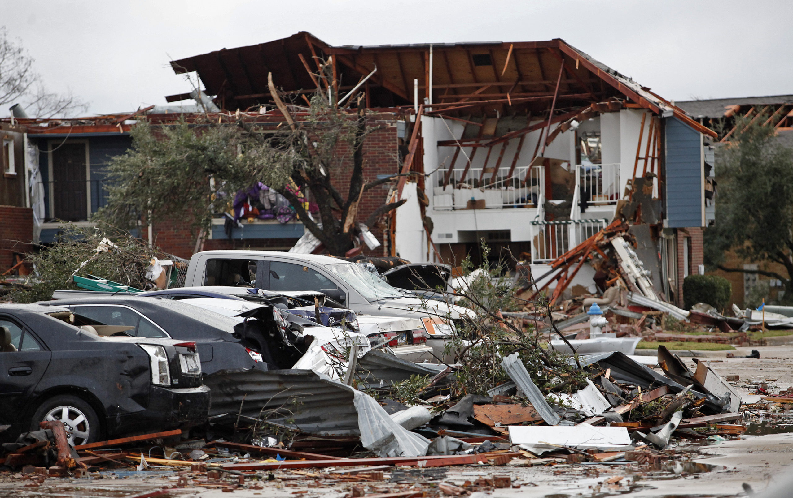 Bizarre, Deadly Weather Is Sweeping The US