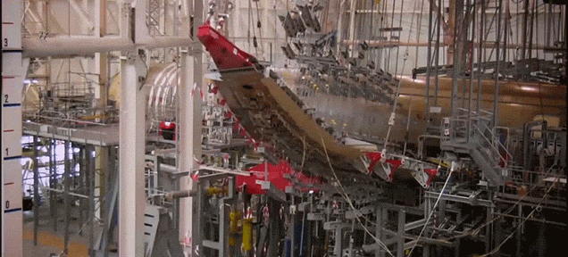 Here’s The Crazy Wing Bending Airbus Does To Stress Test Its Aeroplanes