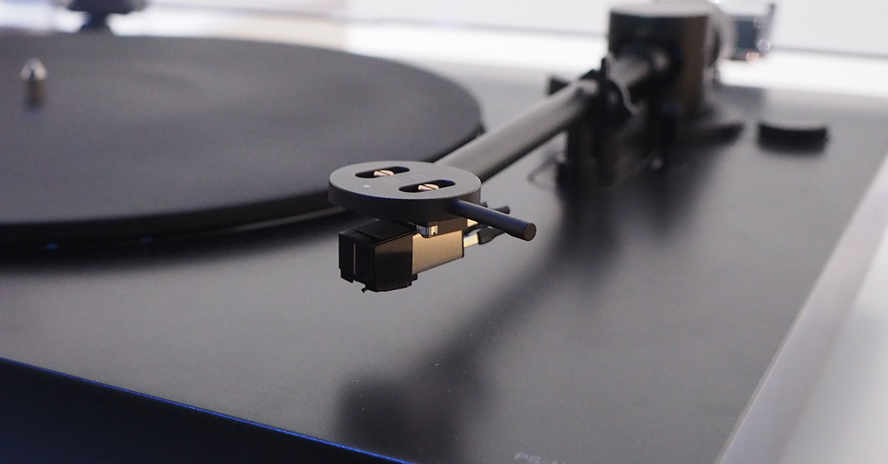 Sony’s Sleek New Turntable Makes Me Want To Rob A Record Store
