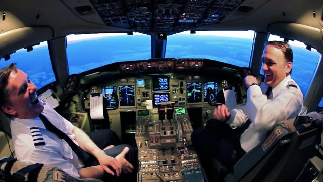 American Pilots Forget How To Fly Manually, Says US Department Of Transportation
