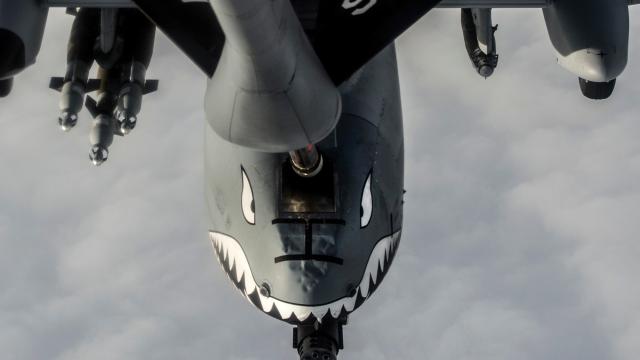 This A-10 Thunderbolt II Being Aerial Refueled Looks Like A Bad Arse Flying Shark Machine