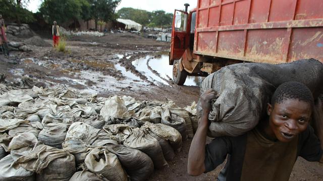 Apple, Samsung And Sony Linked To Child Labour Claims In Cobalt Mines 