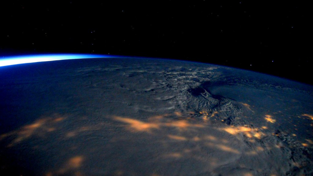 Commander Scott Kelly Had The Best View Of The Blizzard Over The US