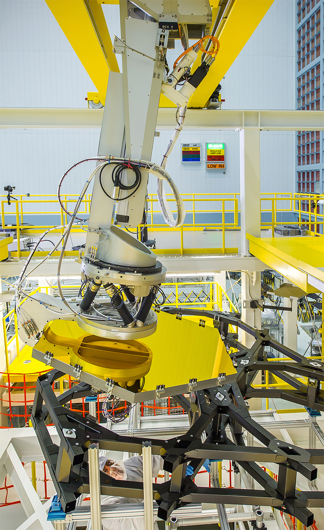 This Robotic Arm Slips James Webb’s Mirrors Exactly Where They Need To Be