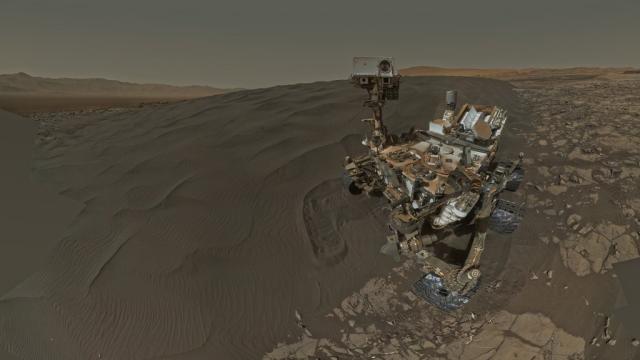 Curiosity Is Using Sweet New Tools To Explore Martian Sand Dunes
