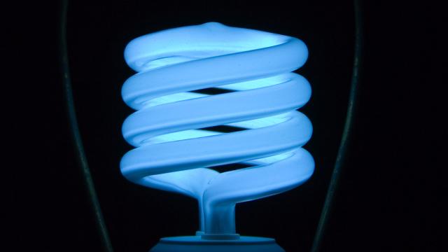 General Electric Will No Longer Make Fluorescent Lighbulbs