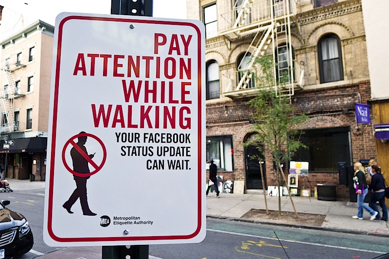Smartphones Don’t Kill Pedestrians, Cars Do