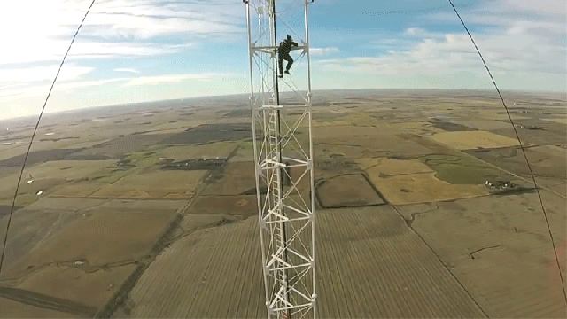 Climbing A 460 Metre Radio Tower Without Safety Gear Is Stupid For So Many Reasons