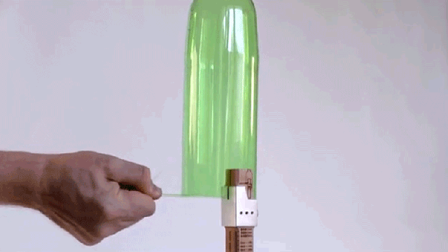 Simple Tool Turns Plastic Bottles Into Nearly Indestructible Plastic Rope