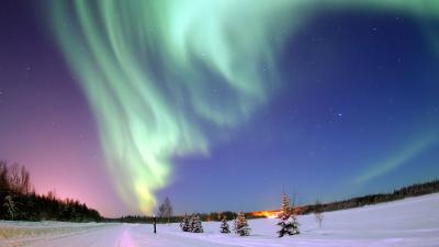 The Northern Lights Screw Up Arctic Drilling Operations
