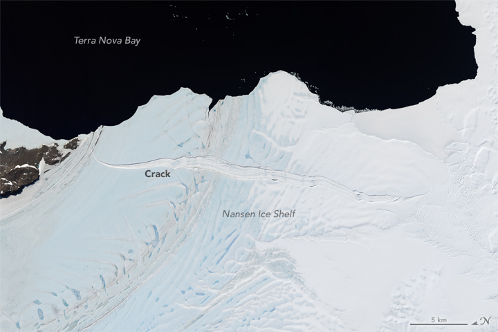 A 50-Kilometre-Long Ice Shelf Is About To Break Away From Antarctica