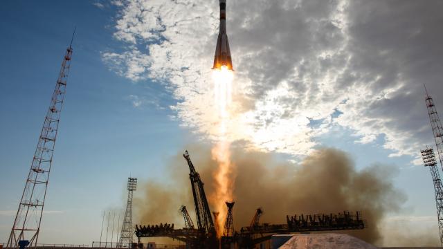 Watch A Crew Of New Astronaunts Launch To The International Space Station Live