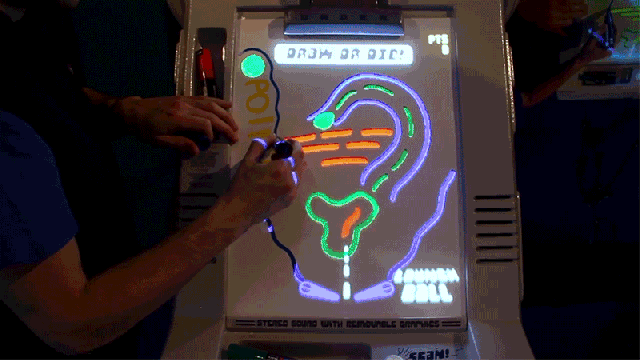 You Can Draw Your Own Obstacles And Power-Ups On This Weird Pinball Machine