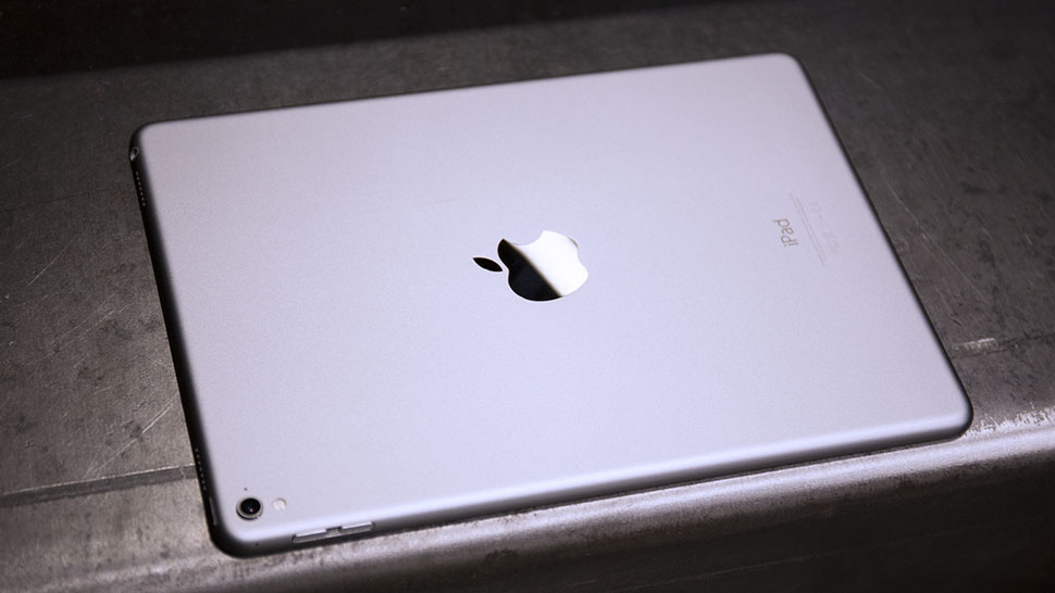 The Smaller (9.7-Inch) iPad Pro Review: Yes, You Want One