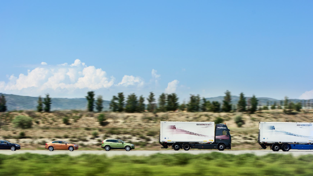A Convoy Of Autonomous Trucks Just Drove Across Europe